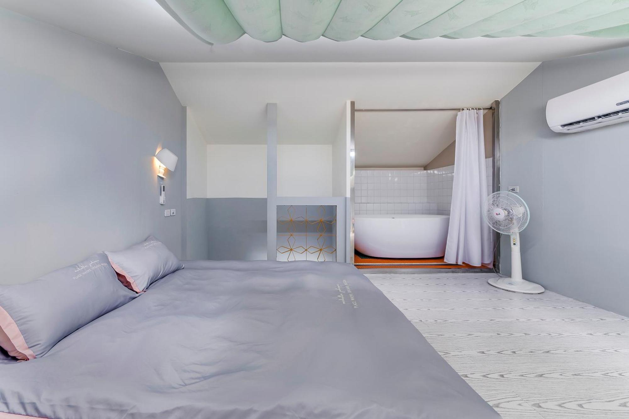 Happiness Ocean View B&B Xiaoliuqiu Exteriör bild